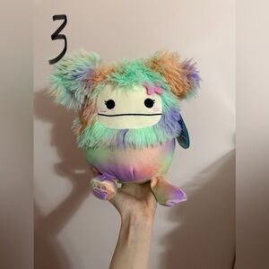 8” Ting Bigfoot Squishmallow (Reserved for Missymoomoos)